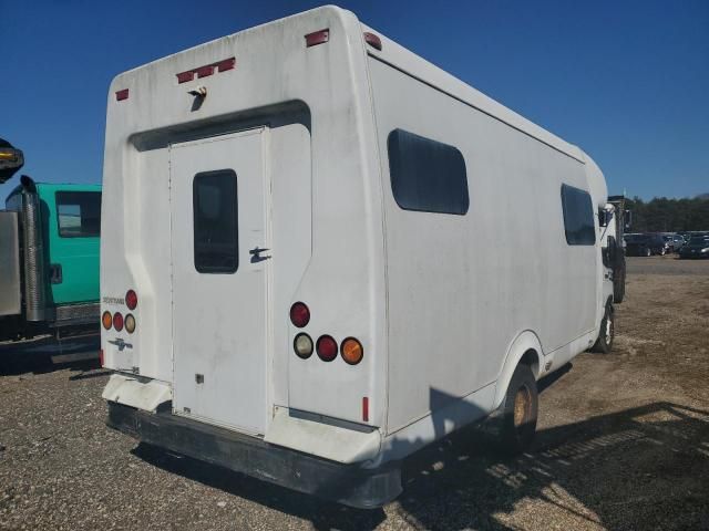 2006 Ford Econoline E450 Super Duty Cutaway Van