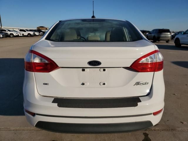 2016 Ford Fiesta SE