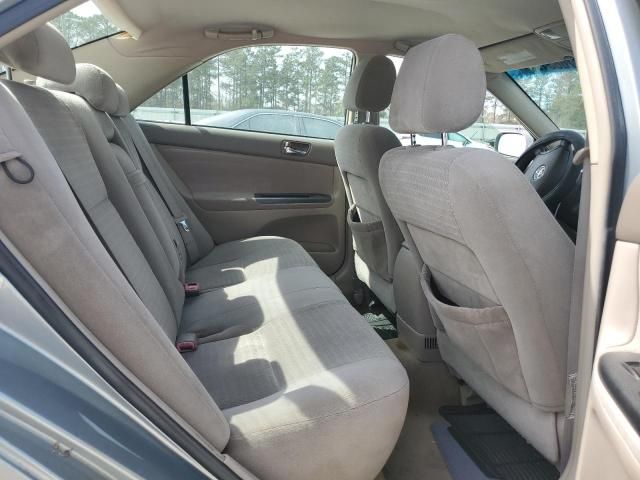 2005 Toyota Camry LE