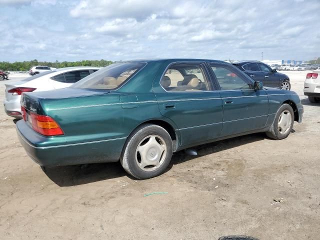 1998 Lexus LS 400