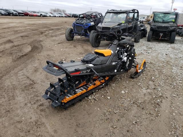 2024 Skidoo Snowmobile