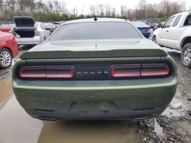 2020 Dodge Challenger SXT