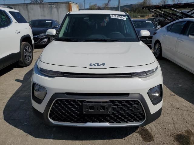 2022 KIA Soul LX