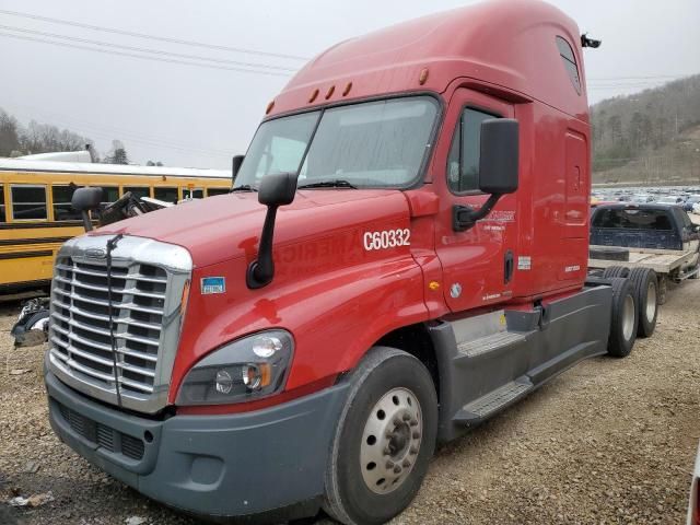 2016 Freightliner Cascadia 125