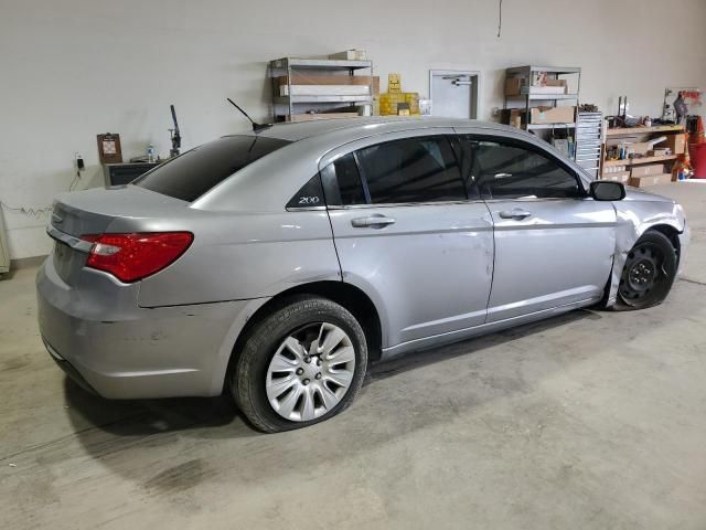 2013 Chrysler 200 LX