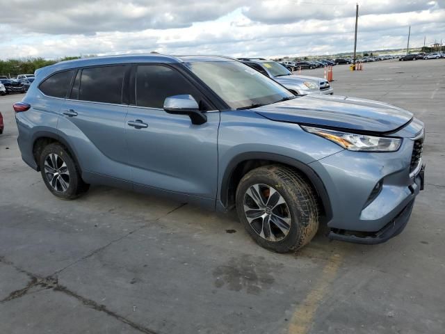 2020 Toyota Highlander XLE