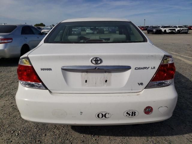 2005 Toyota Camry LE