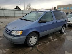 Toyota Sienna LE salvage cars for sale: 1998 Toyota Sienna LE