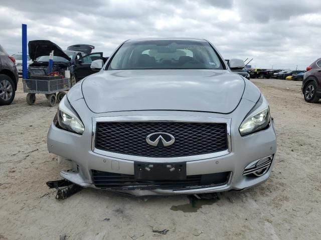 2015 Infiniti Q70 3.7