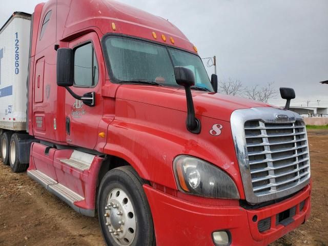 2011 Freightliner Cascadia 125