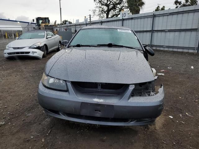 2003 Ford Mustang