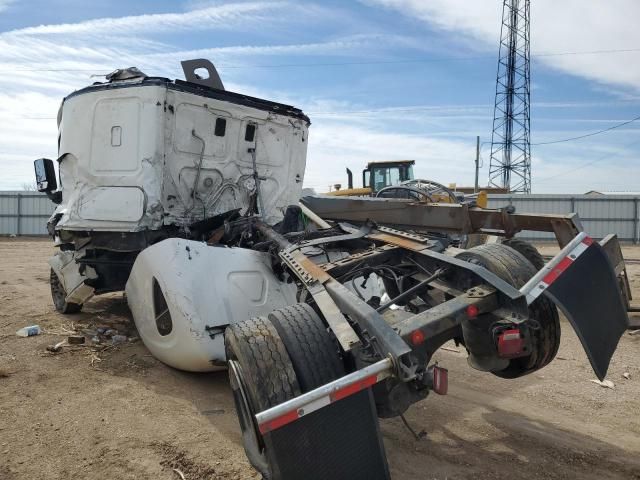 2016 Freightliner Cascadia 125