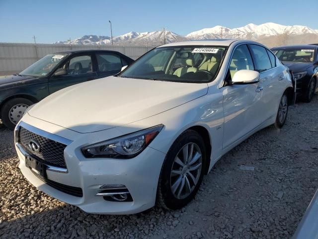 2016 Infiniti Q50 Premium