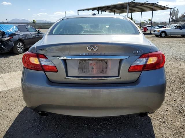 2011 Infiniti M37