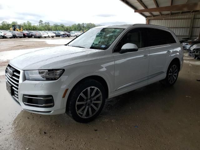 2019 Audi Q7 Premium Plus