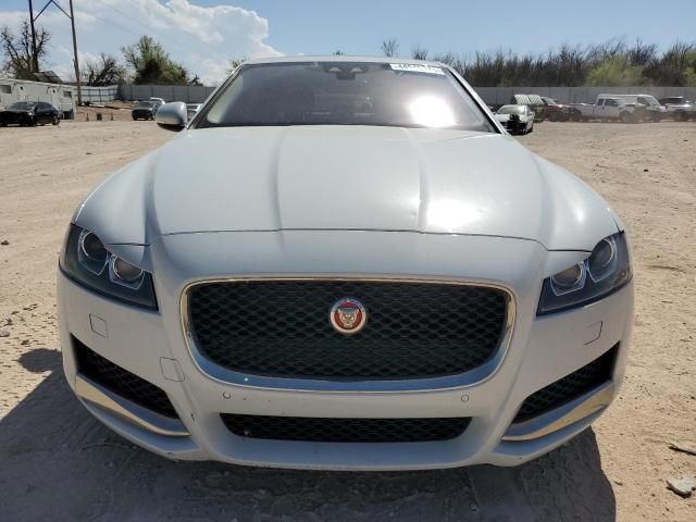 2016 Jaguar XF Prestige