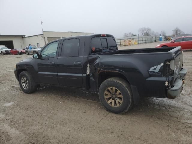 2008 Mitsubishi Raider LS