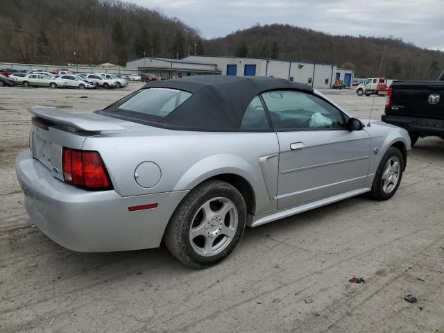 2004 Ford Mustang