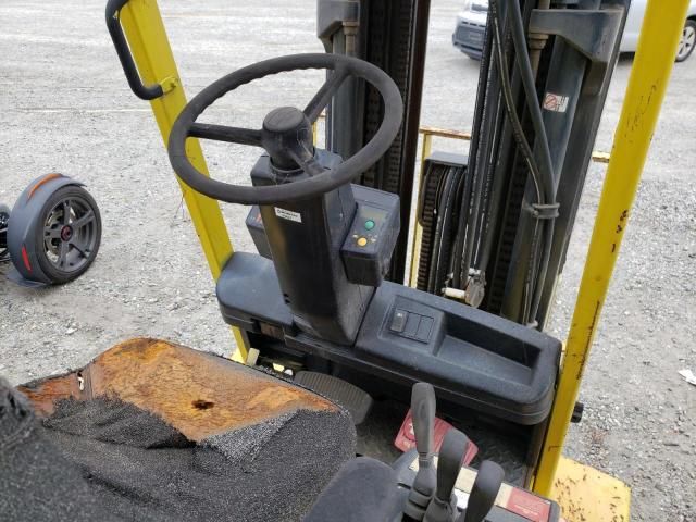 1995 Hyster Fork Lift