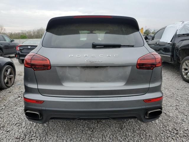 2016 Porsche Cayenne