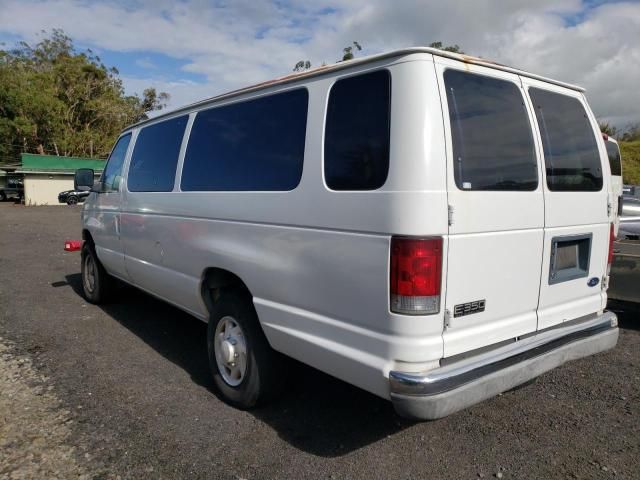 2004 Ford Econoline E350 Super Duty Wagon