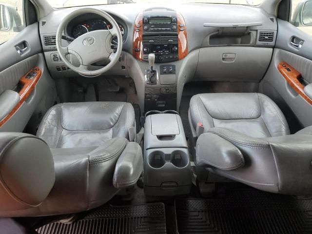 2006 Toyota Sienna XLE