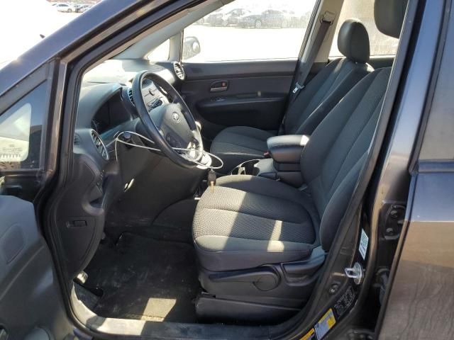 2008 KIA Rondo Base