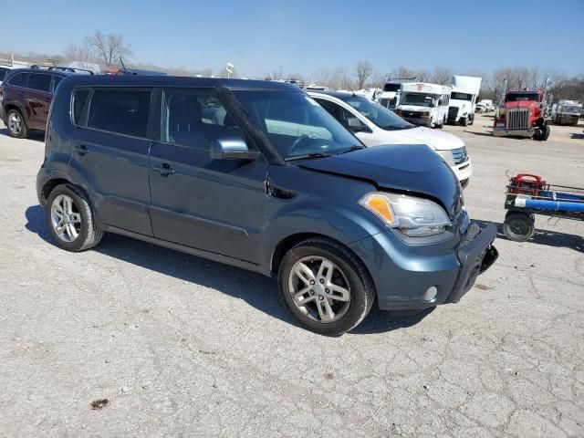 2011 KIA Soul +