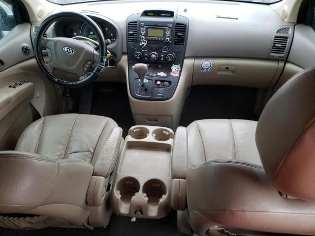 2010 KIA Sedona LX