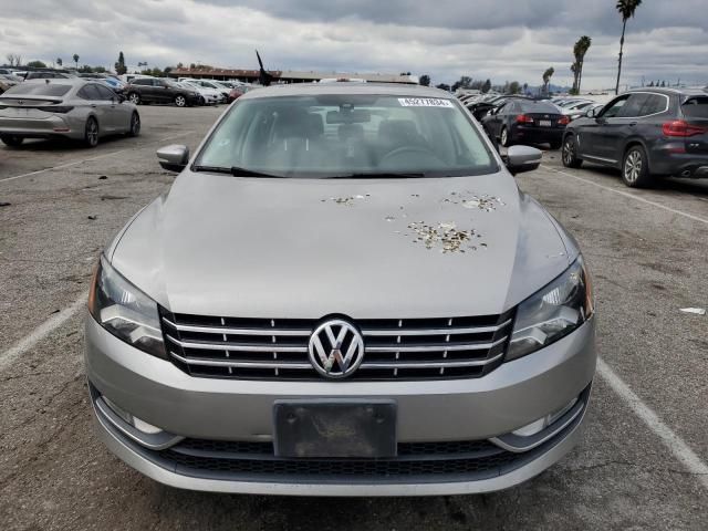 2014 Volkswagen Passat SEL