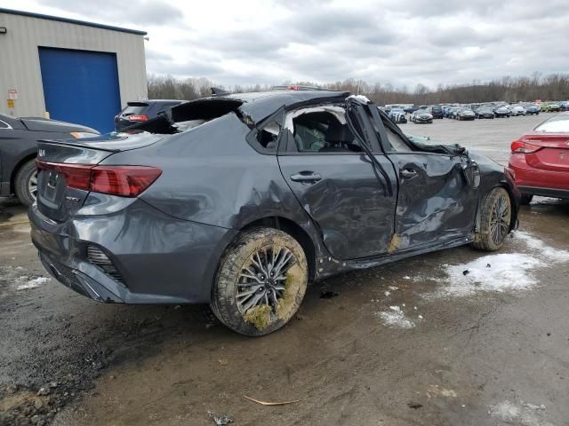 2023 KIA Forte GT Line