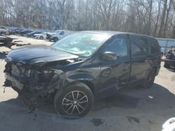 Salvage cars for sale at Glassboro, NJ auction: 2017 Dodge Grand Caravan SE