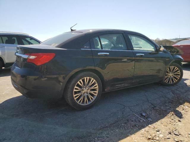 2013 Chrysler 200 Limited