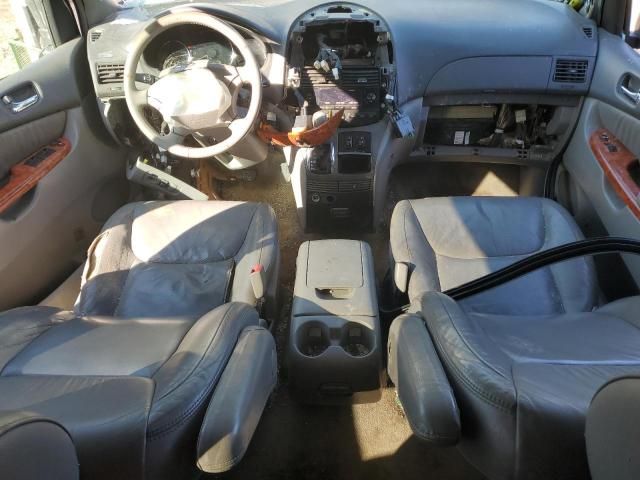 2009 Toyota Sienna XLE