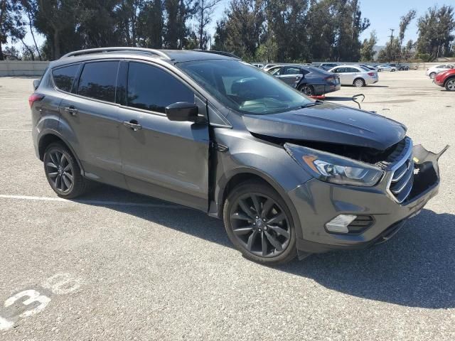 2019 Ford Escape SE