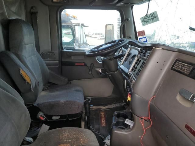 2007 Kenworth Construction T600