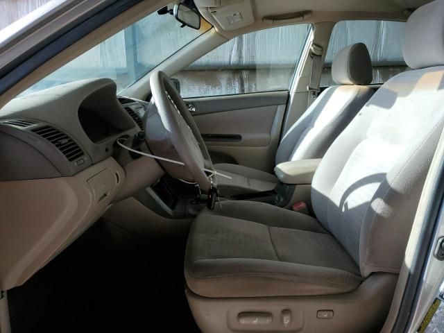 2005 Toyota Camry LE