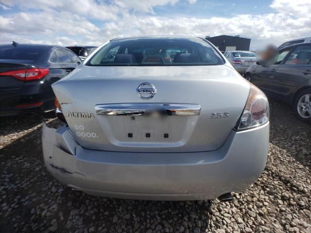 2011 Nissan Altima Base