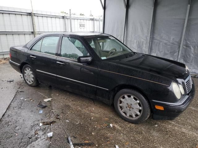 1999 Mercedes-Benz E 320