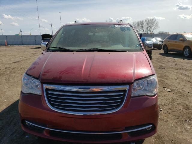 2012 Chrysler Town & Country Touring L