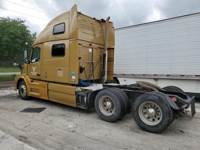 2012 Volvo VN VNL