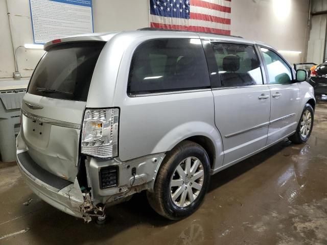 2011 Chrysler Town & Country Touring L