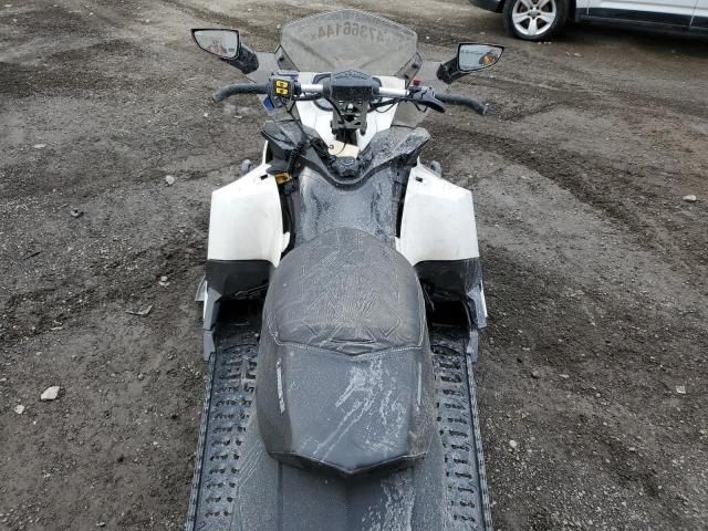 2012 Skidoo Renegade