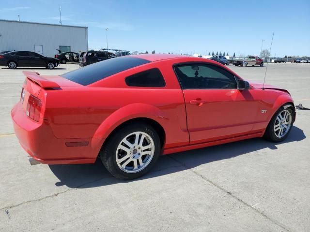 2005 Ford Mustang GT