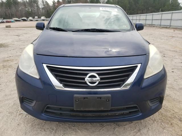 2013 Nissan Versa S