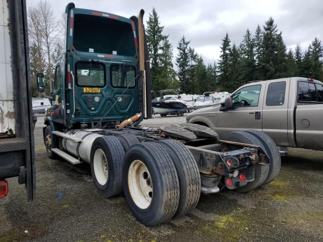 2013 Freightliner Cascadia 113