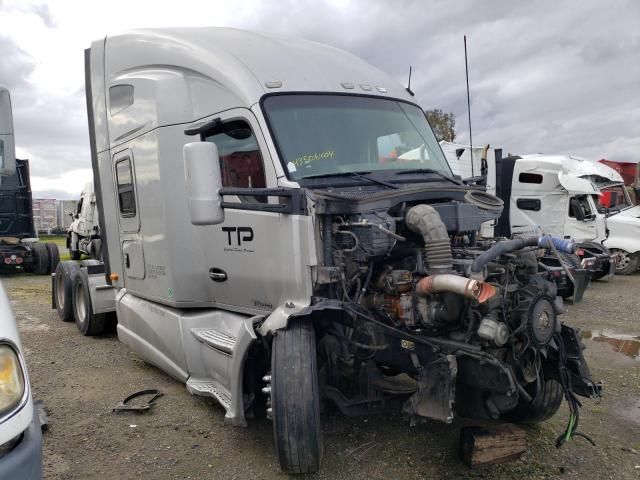 2014 Kenworth Construction T680