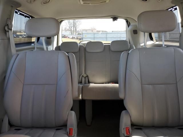 2008 Chrysler Town & Country Touring