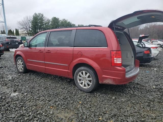 2009 Chrysler Town & Country Touring