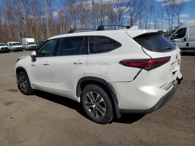 2020 Toyota Highlander Hybrid XLE